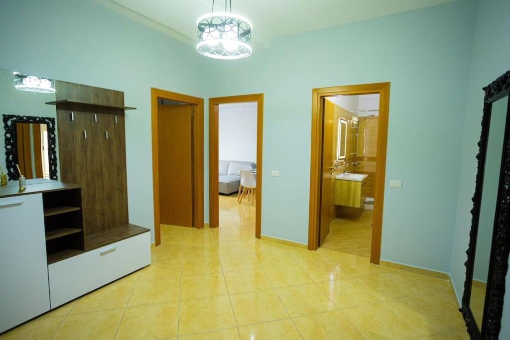 Apartment In Vlore Kejvi Εξωτερικό φωτογραφία